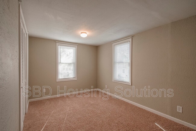 Building Photo - 1740 Sinnott Cir