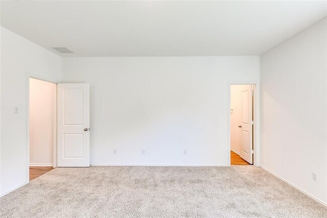 Building Photo - 362 Geode Glen