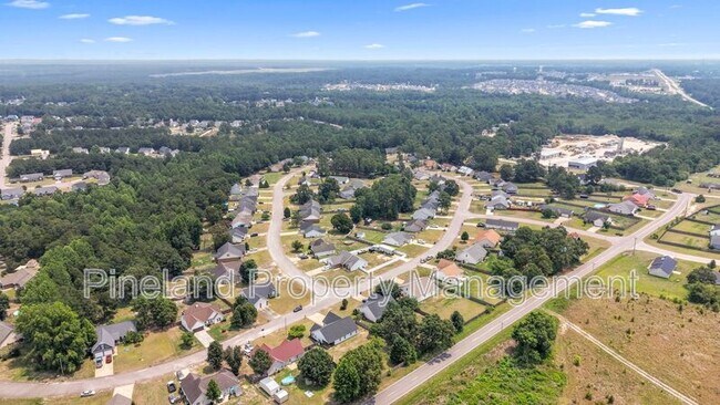 Building Photo - 133 Haywood Dr