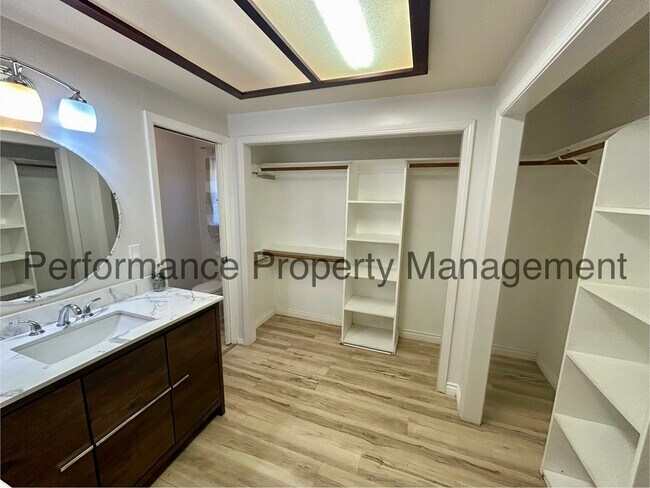 Building Photo - Stunning 3 Bed/2 Bath NW Bakersfield Home w/ Pool, RBP & $0 Deposit Option