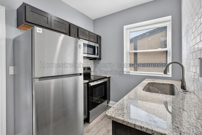 Building Photo - 3706 Meramec St