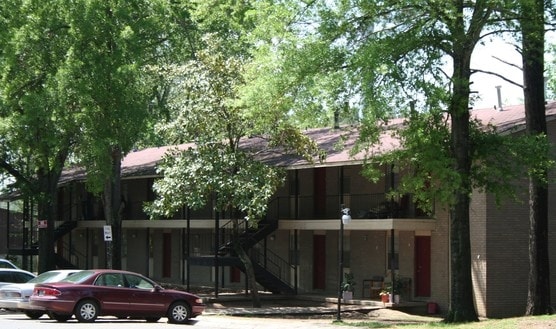Building Photo - 7510 Geyer Springs Rd