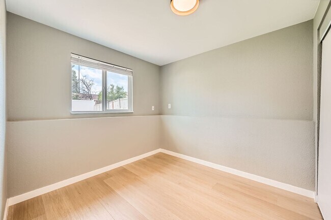 Building Photo - 17166 E Nassau Pl