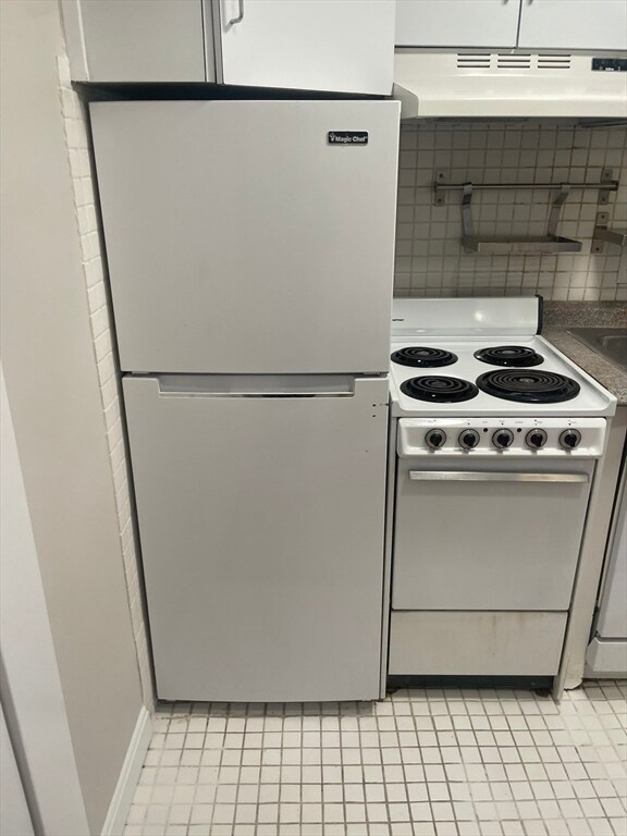 Building Photo - 271 Dartmouth St