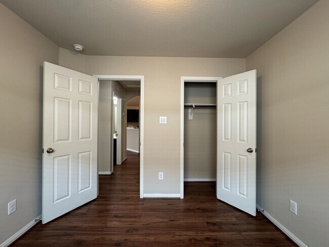 Building Photo - 15026 Winter Dawn Wy