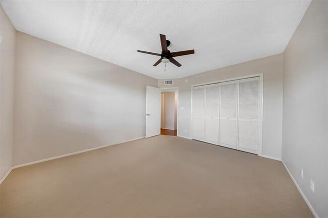Building Photo - 805 Cypress Blvd