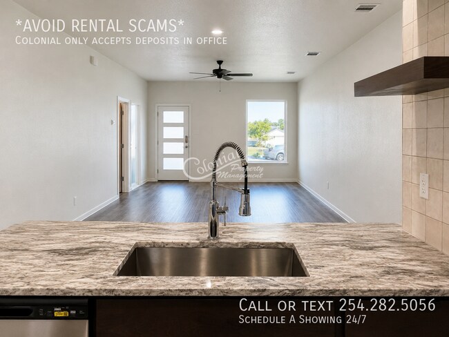 Building Photo - 1614 Crooked River