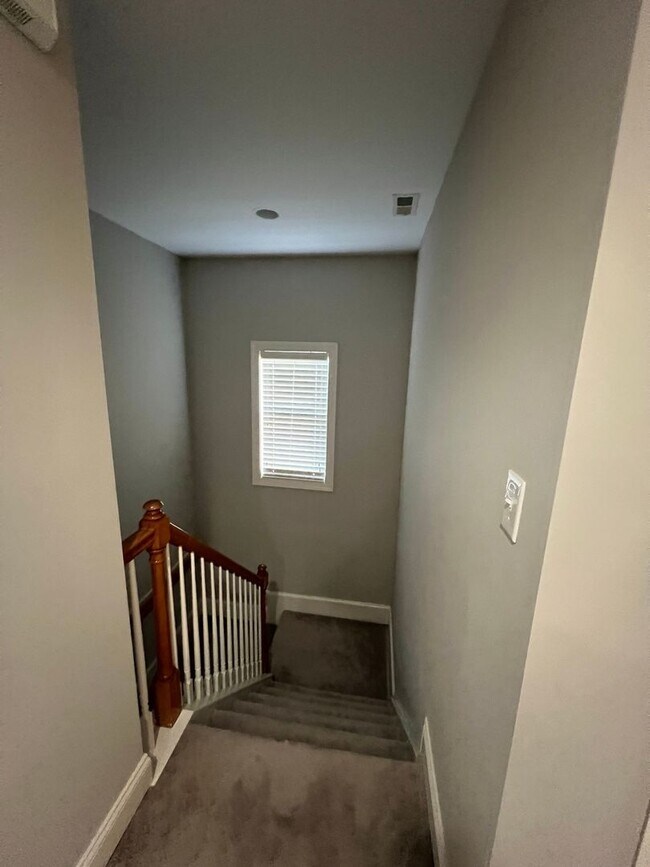 5 Bedroom Beautiful Lake House in Angier NC 9724 Bitter Melon Dr