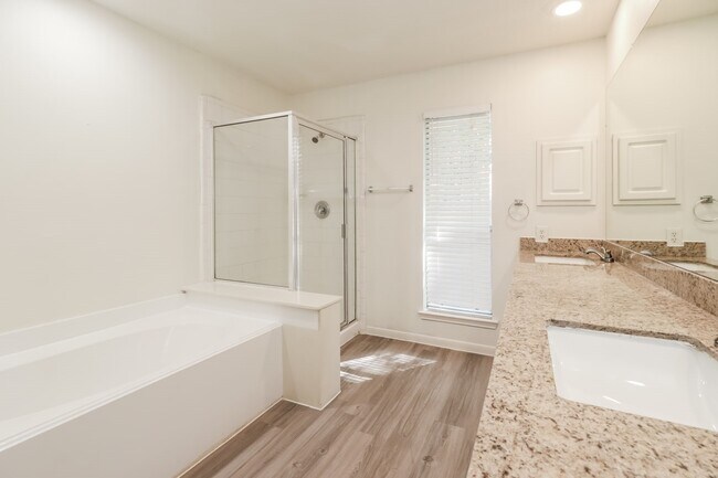 Building Photo - 5742 Forest Timbers Dr