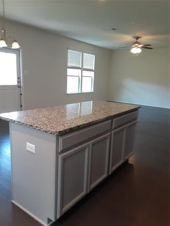 Building Photo - 504 Coffee Berry Dr