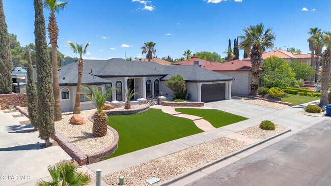 Building Photo - 2085 Paseo Del Prado Dr