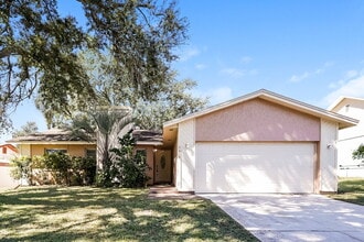 Building Photo - 5618 El Dorado Ave