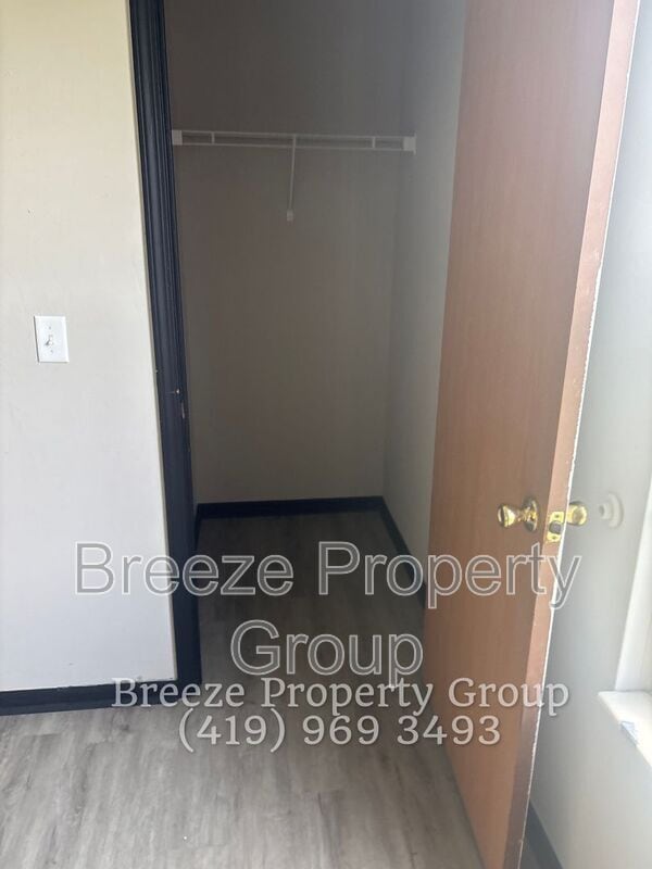 Building Photo - 2983 Megan Cir