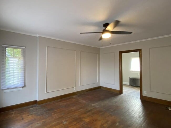 Building Photo - 108 S Brown St