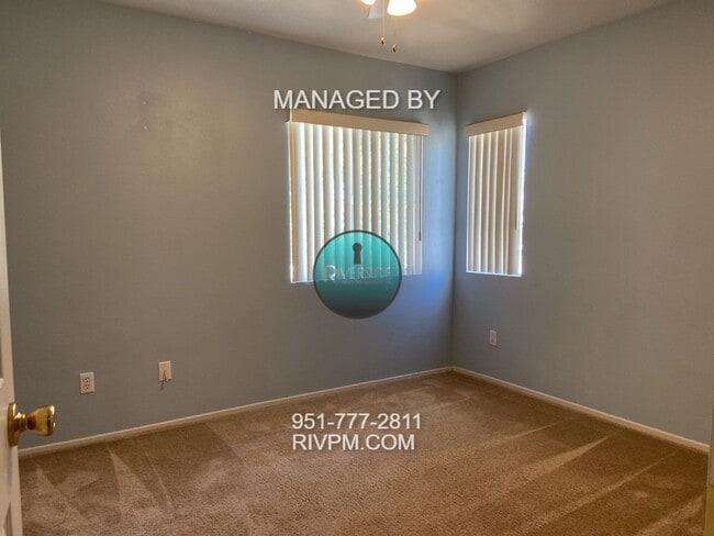 Building Photo - Highly Desirable Orangecrest Location!!!