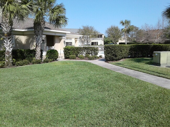 Building Photo - 1359 Hampton Park Ln