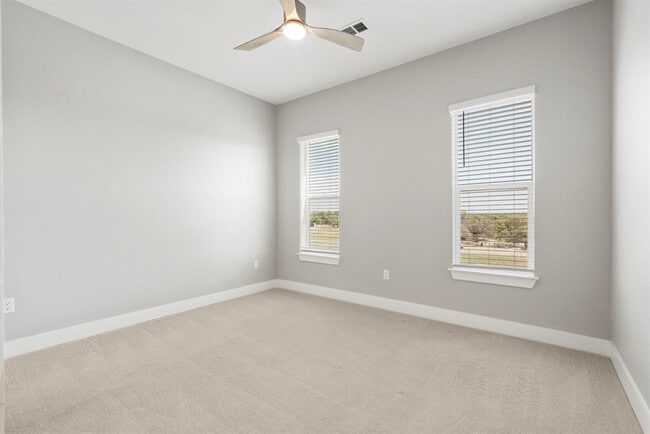 Building Photo - 4501 Jackson Ave