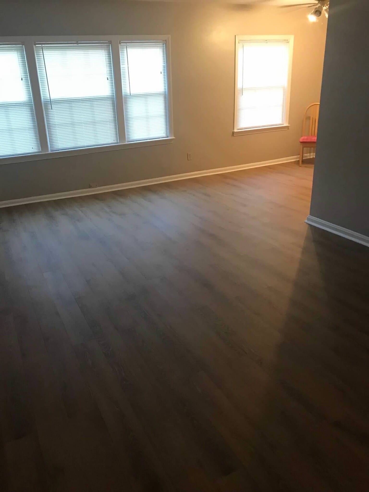 Living/Dining Rm - 13200 Fairhill Rd