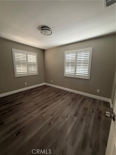 Building Photo - 654 W Margarita Dr