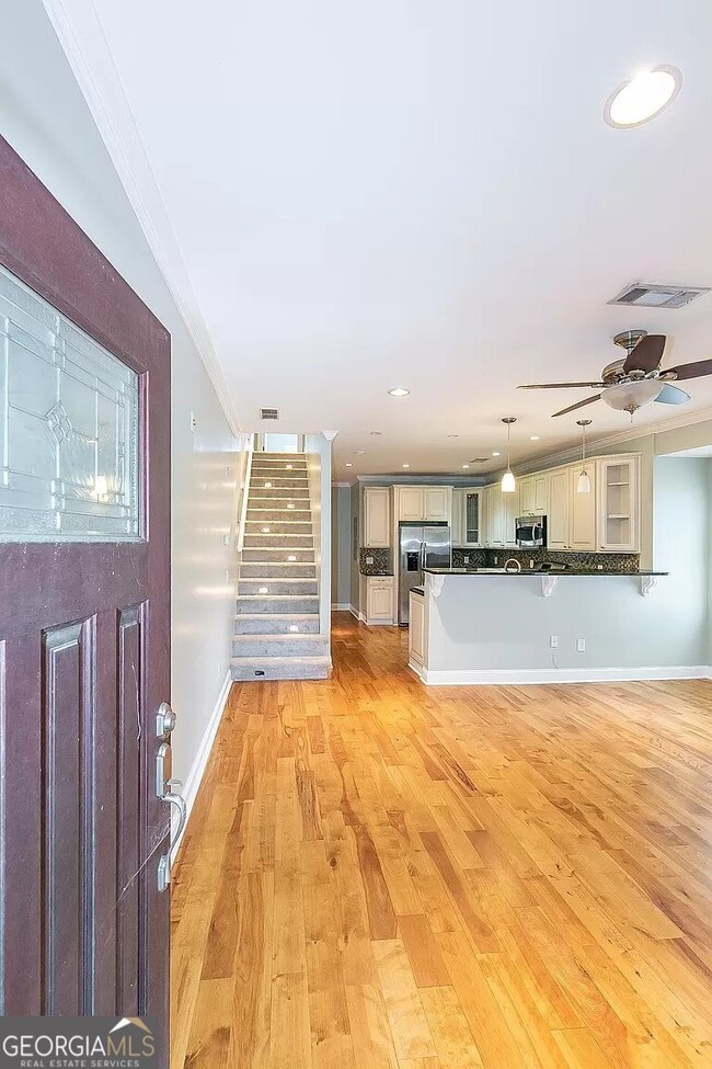 Building Photo - 1282 Monroe Dr NE