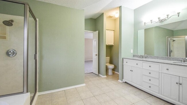 Building Photo - 1300 Crocus Cove