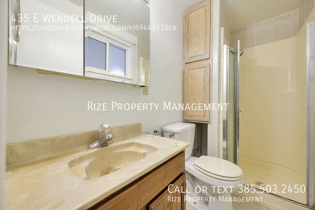 Building Photo - 435 E Wendell Dr