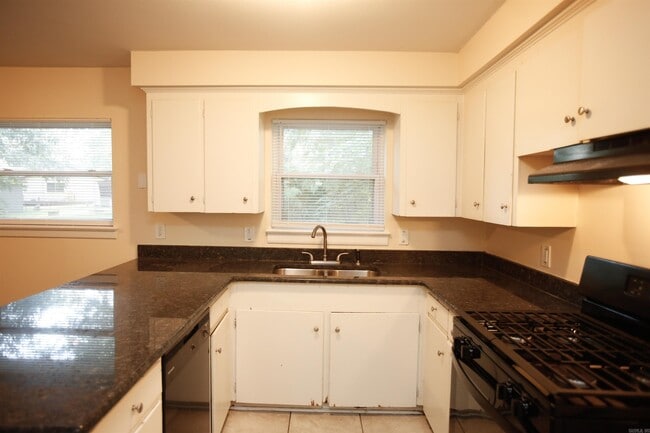 Building Photo - 6914 Juniper Rd