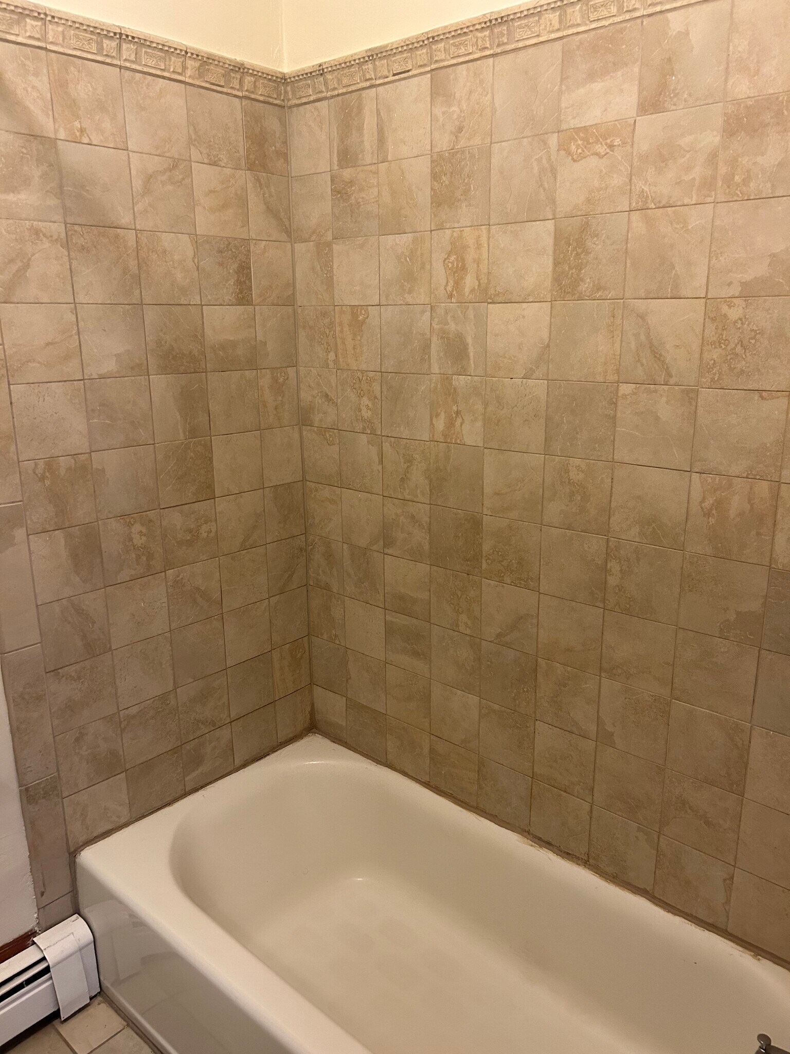 Building Photo - 22 Kingman Ave