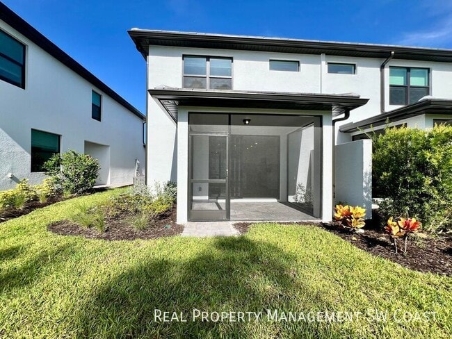 Building Photo - 27851 Solis Grande Dr