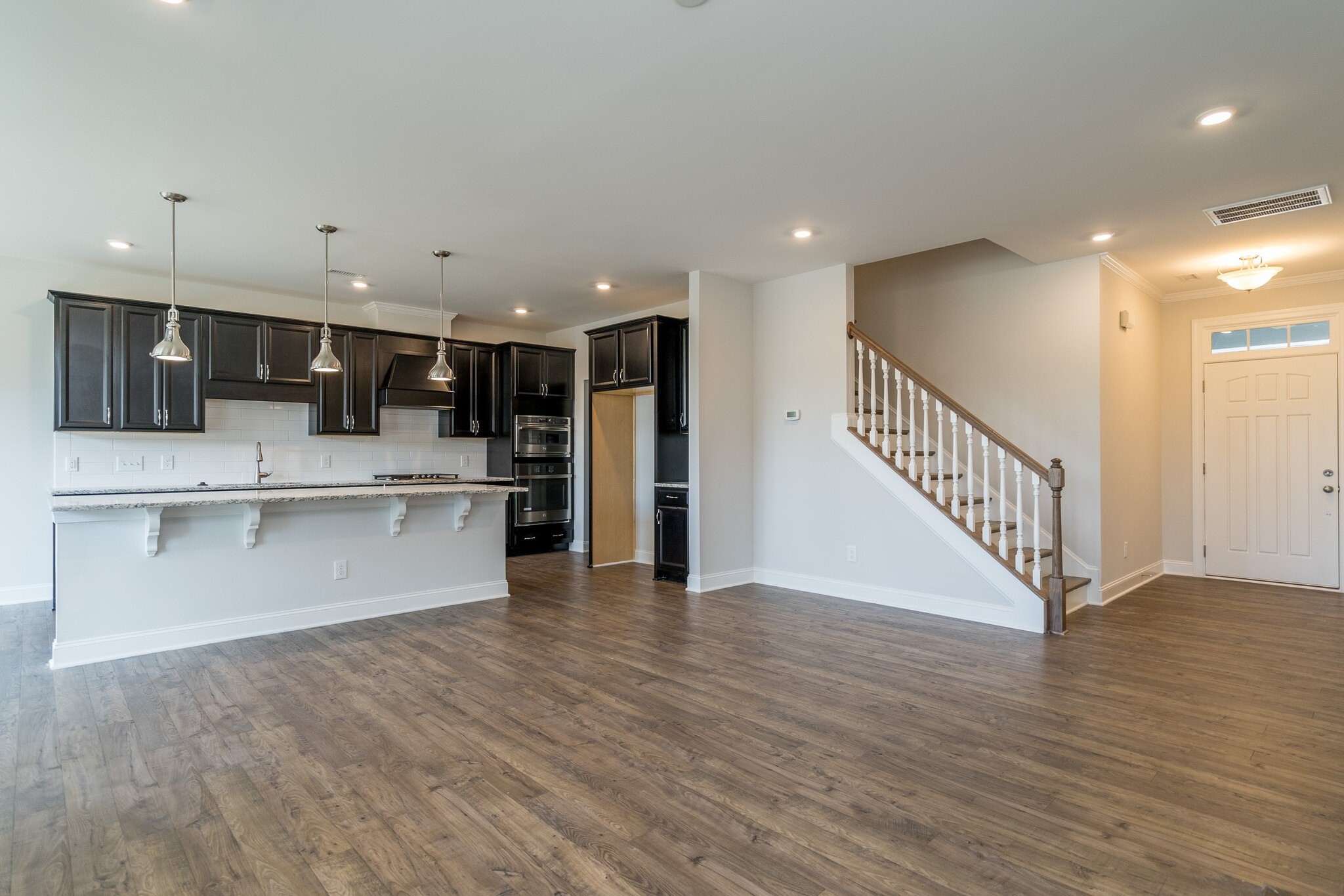 Building Photo - 304 Shale Creek Dr