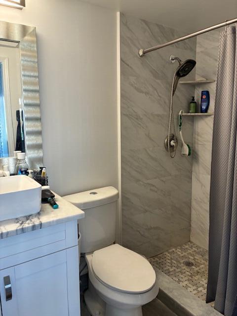 Building Photo - 675 Brittany Park