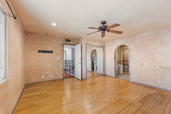 Building Photo - 8743 Topanga Canyon Blvd