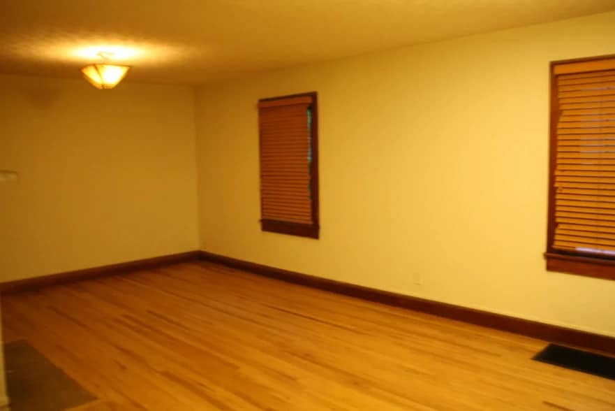 Building Photo - 708 N Washington St