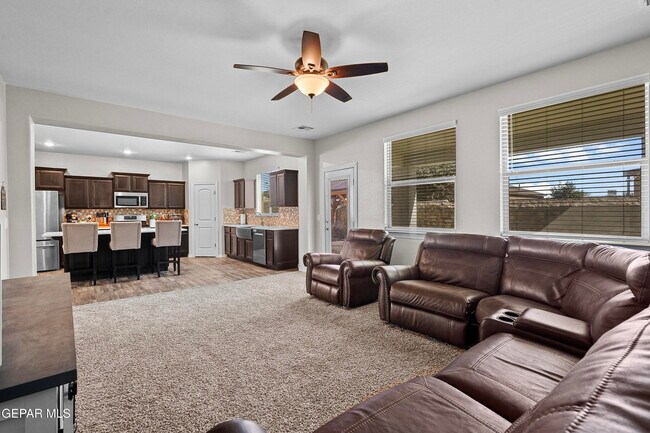 Building Photo - 4524 McBee Ct