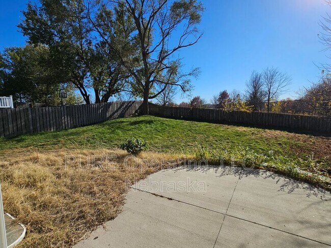 Building Photo - 20911 Cleveland St