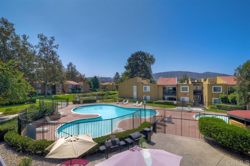Building Photo - 17129 W Bernardo Dr