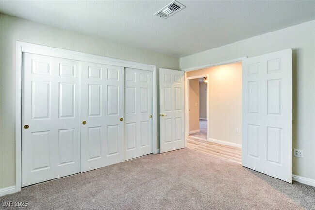 Building Photo - 9053 Marble Dr