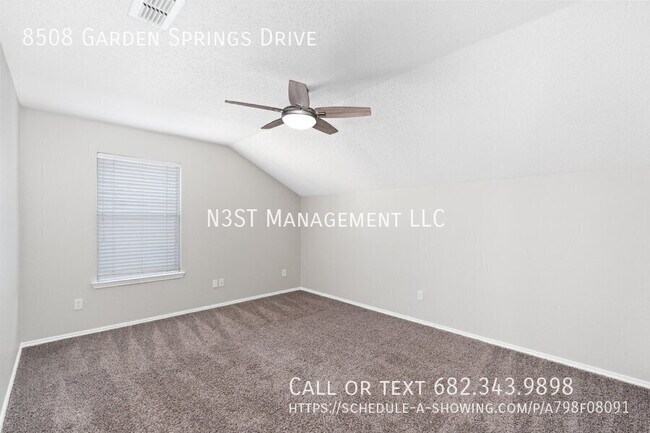 Building Photo - 8508 Garden Springs Dr