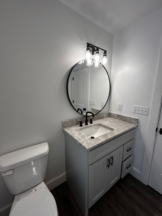 Building Photo - PRE-LEASING Newer 2 story home near Downtown Fayetteville