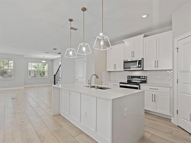 Building Photo - 14341 Lanikai Beach Dr