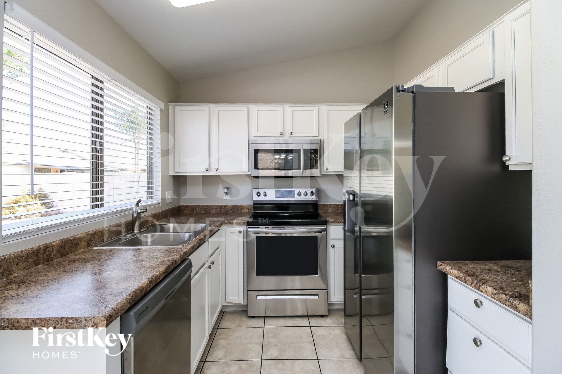 Building Photo - 2290 E Nunneley Ct