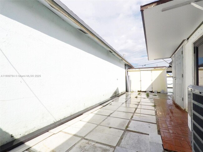 Building Photo - 19823 SW 123rd Pl