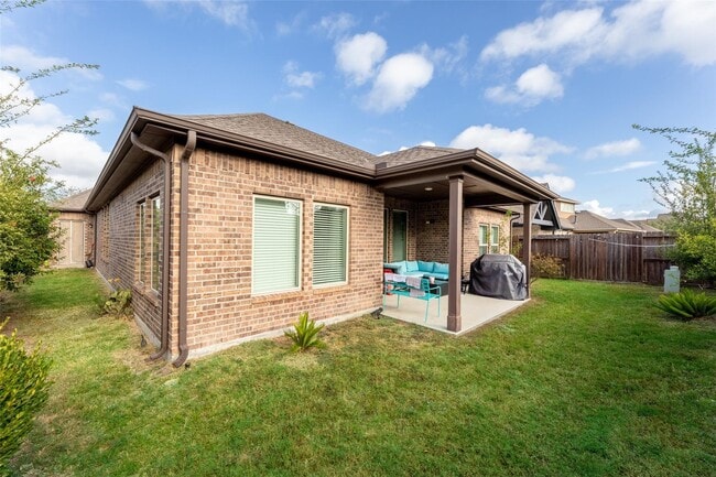 Building Photo - 11218 Puckett River Dr