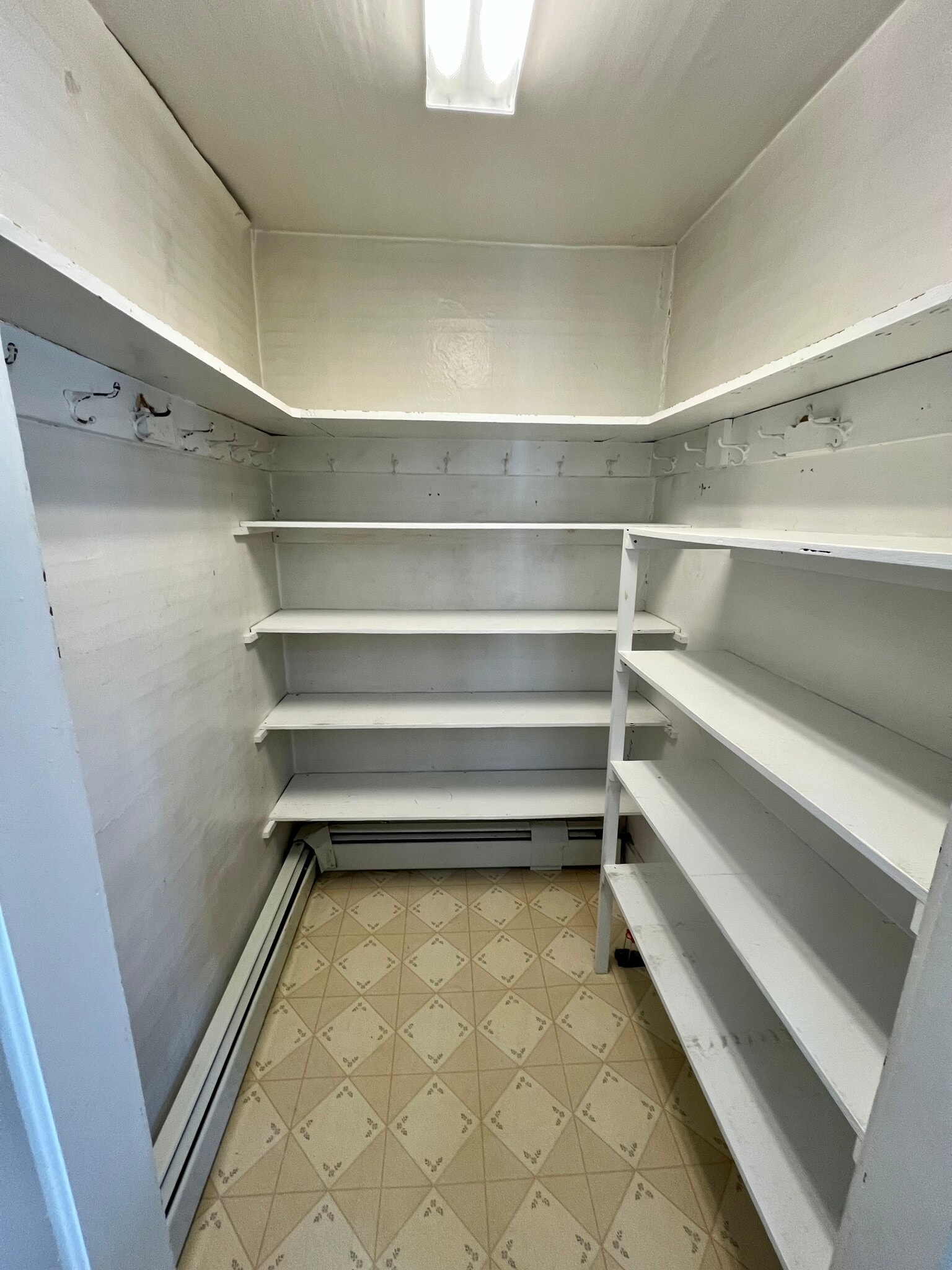 Building Photo - 43 Spruce St