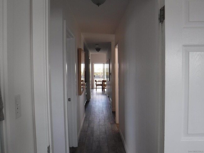 Building Photo - 4970 Mt Almagosa Dr