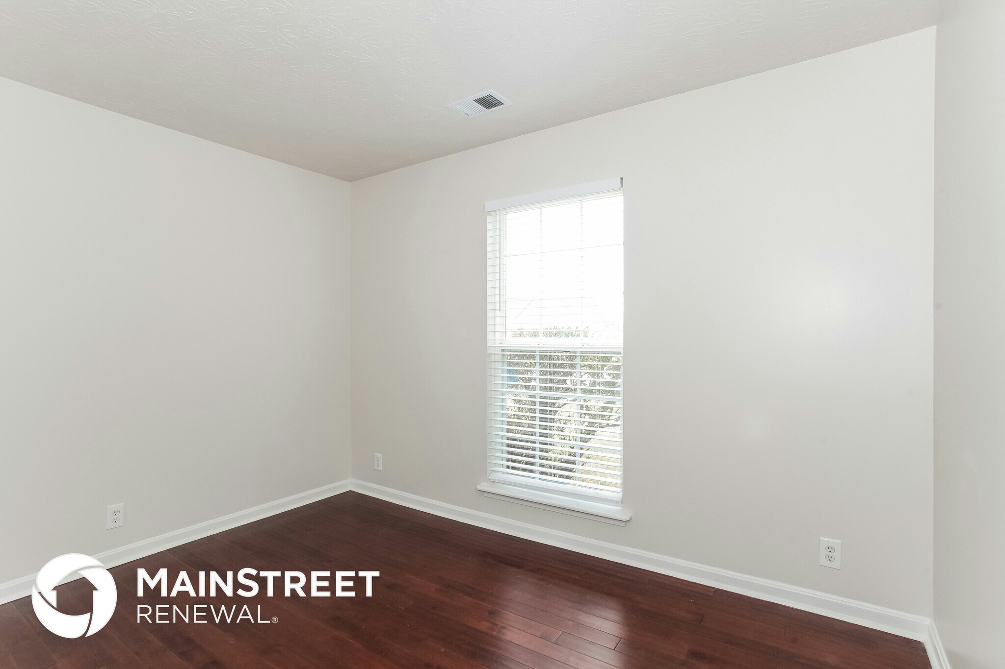 Building Photo - 10503 Irvin Pines Dr