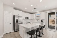 Building Photo - 4536 Anspach St