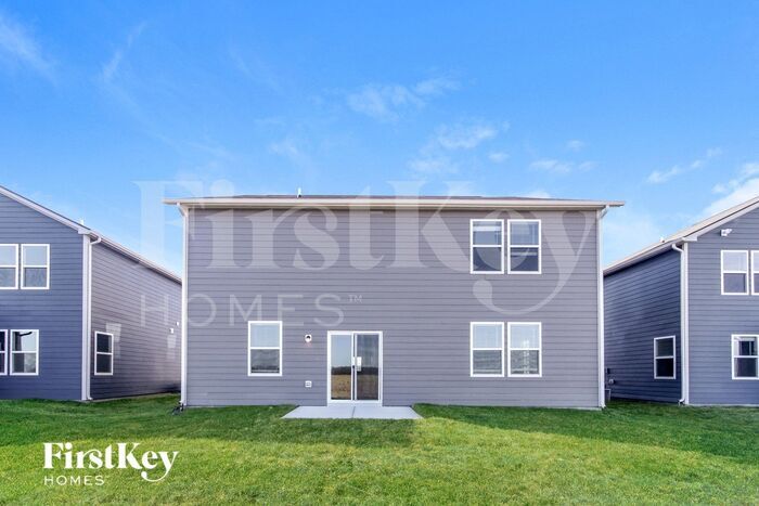 Building Photo - 2368 S Carlota Dr