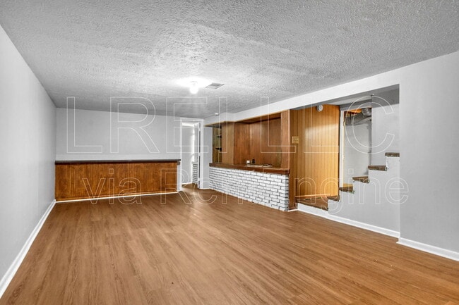 Building Photo - 1111 Fenley Ave