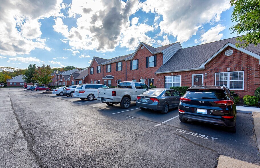 Building Photo - 1101 Downs Blvd